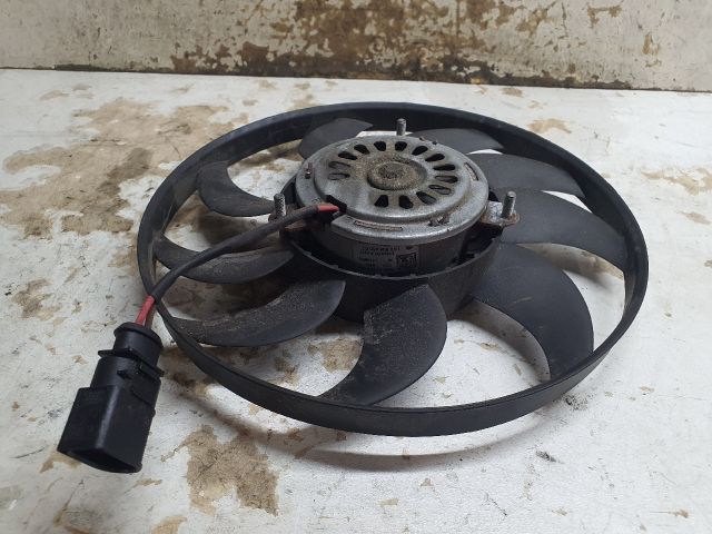 bontott VW GOLF PLUS Hűtőventilátor