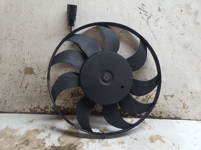bontott VW GOLF PLUS Hűtőventilátor