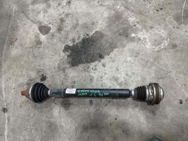 bontott VW GOLF PLUS Jobb Féltengely