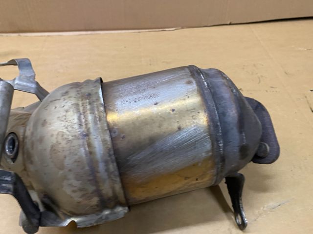 bontott VW GOLF PLUS Katalizátor