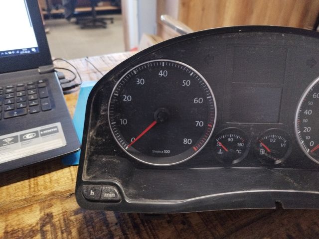 bontott VW GOLF PLUS Kilométeróra