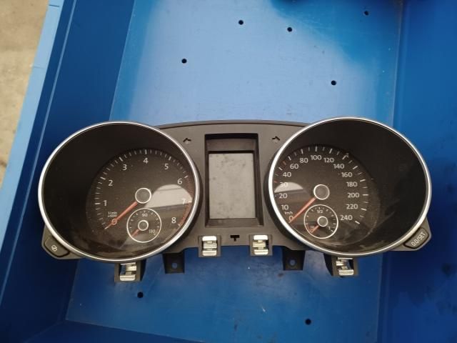 bontott VW GOLF PLUS Kilométeróra