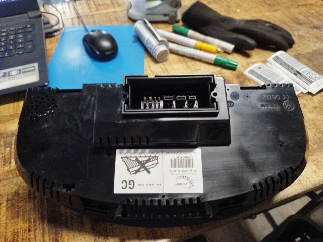 bontott VW GOLF PLUS Kilométeróra