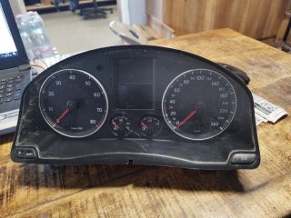 bontott VW GOLF PLUS Kilométeróra