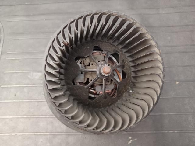 bontott VW GOLF PLUS Klímahűtő Ventilátor