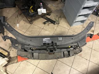 bontott VW GOLF PLUS Komplett Homlokfal (Részeivel)