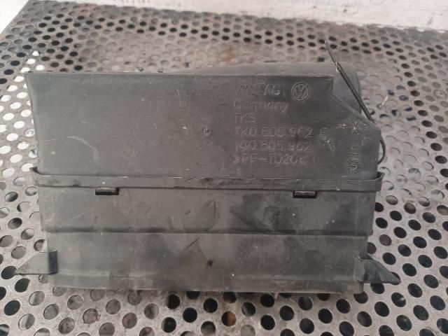 bontott VW GOLF PLUS Légbeömlő Cső