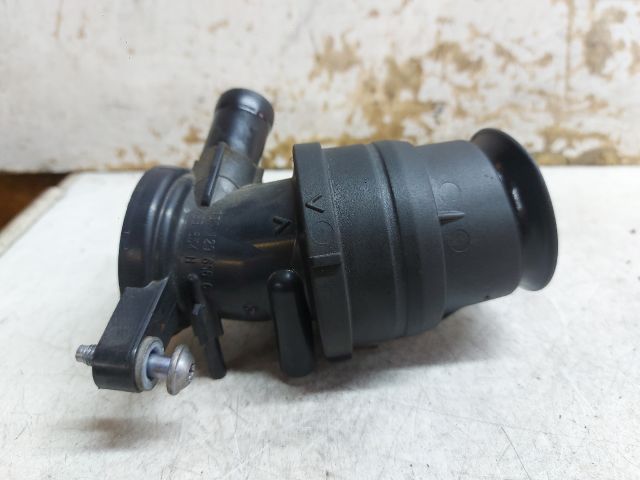 bontott VW GOLF PLUS Légbeömlő Cső