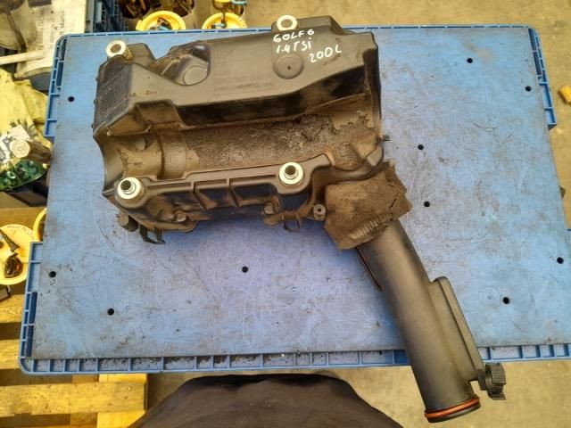 bontott VW GOLF PLUS Légkompresszor