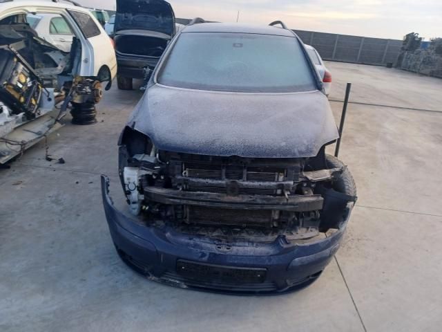 bontott VW GOLF PLUS Turbó Olajcső