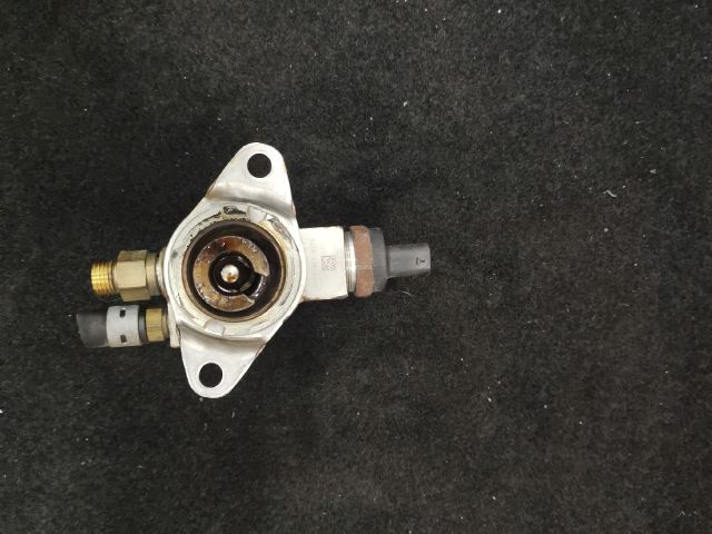 bontott VW GOLF PLUS Turbócső