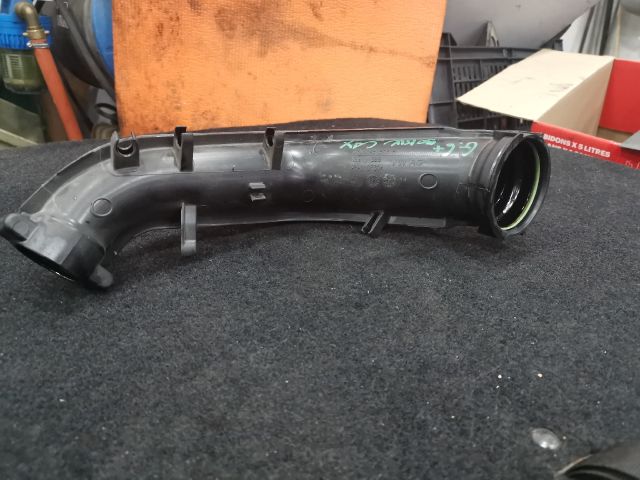 bontott VW GOLF PLUS Turbócső