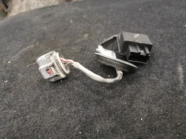 bontott VW GOLF PLUS Üzemanyag Szivattyú Relé