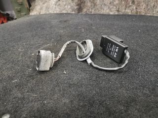 bontott VW GOLF PLUS Üzemanyag Szivattyú Relé