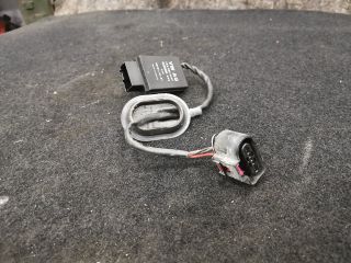 bontott VW GOLF PLUS Üzemanyag Szivattyú Relé