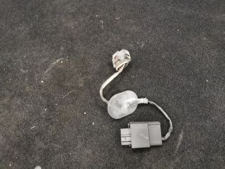 bontott VW GOLF PLUS Üzemanyag Szivattyú Relé