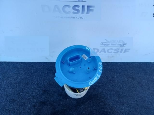 bontott VW GOLF PLUS Üzemanyag Szivattyú