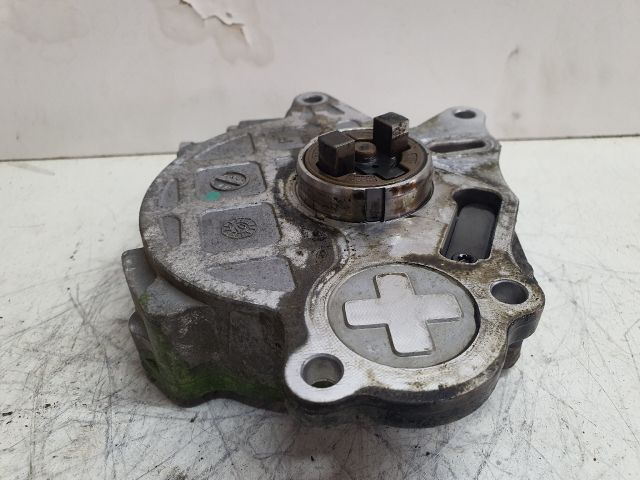 bontott VW GOLF PLUS Vákumpumpa