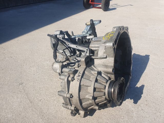 bontott VW GOLF PLUS Váltó (Mechanikus)