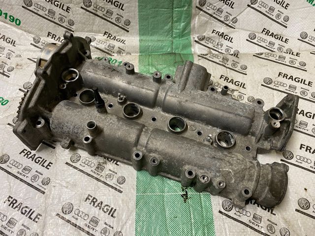 bontott VW GOLF PLUS Vezérműtengely Házzal