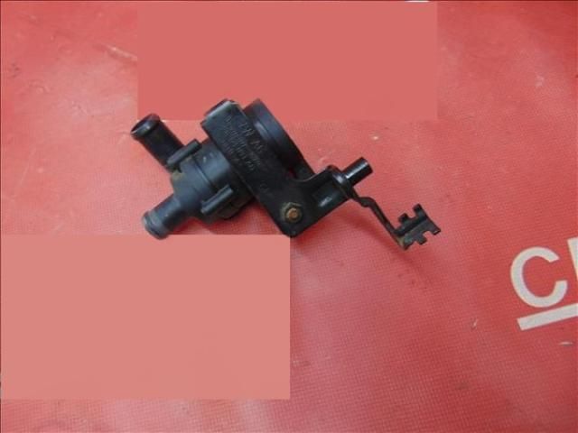 bontott VW GOLF PLUS Vízpumpa