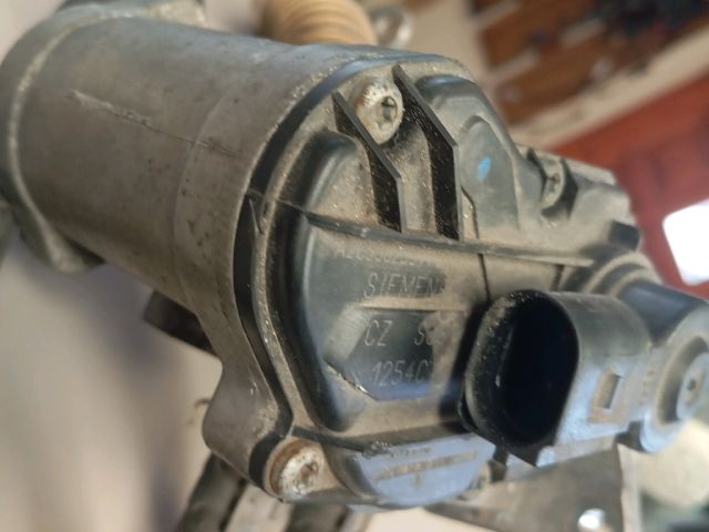 bontott VW GOLF PLUS EGR / AGR Szelep