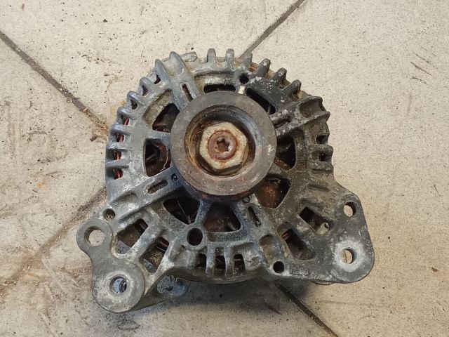 bontott VW GOLF PLUS Generátor