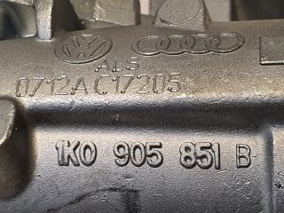 bontott VW GOLF PLUS Gyújtáskapcsoló Házzal