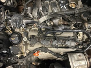 bontott VW GOLF PLUS Motor (Fűzött blokk hengerfejjel)