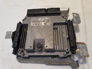 bontott VW GOLF PLUS Motorvezérlő