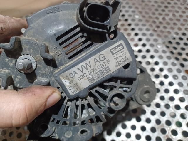 bontott VW GOLF PLUS Generátor