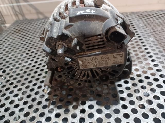 bontott VW GOLF PLUS Generátor
