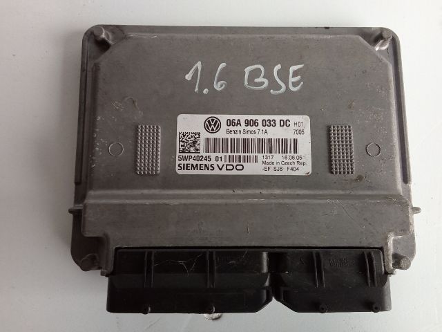 bontott VW GOLF PLUS Motorvezérlő