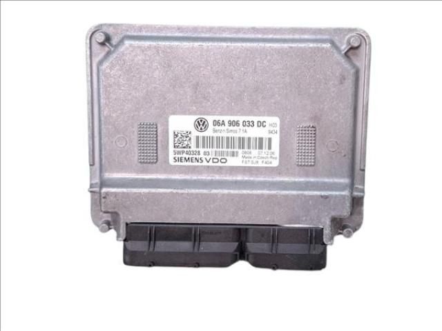 bontott VW GOLF PLUS Motorvezérlő