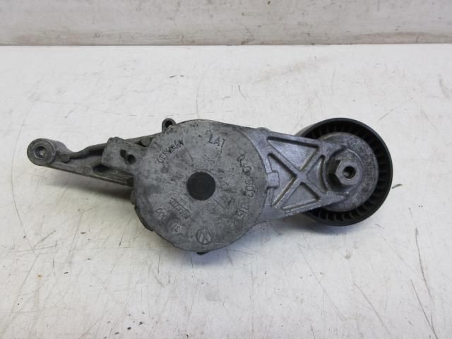 bontott VW GOLF PLUS Szíjfeszítő Görgő