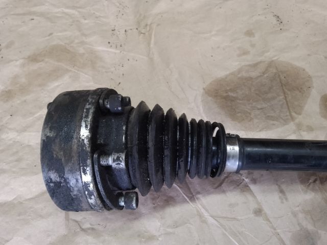 bontott VW GOLF PLUS Bal Féltengely