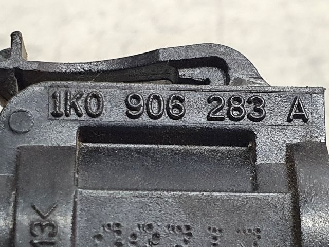 bontott VW GOLF PLUS EGR / AGR Vákum Szelep