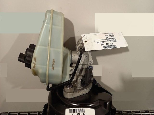 bontott VW GOLF PLUS Főfékhenger