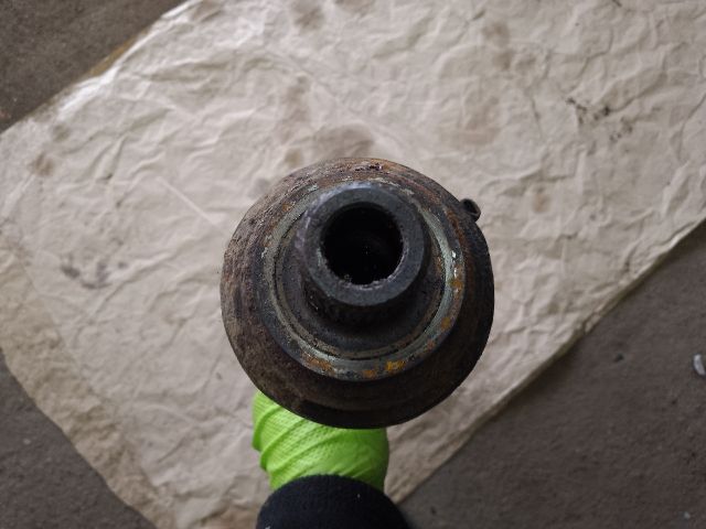 bontott VW GOLF PLUS Jobb Féltengely