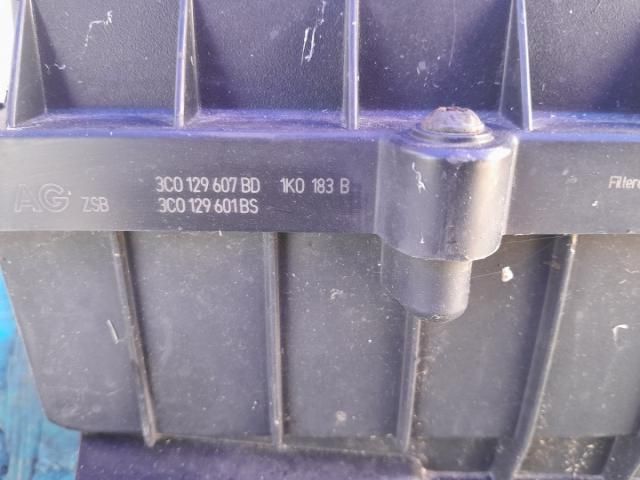 bontott VW GOLF PLUS Légszűrő Ház