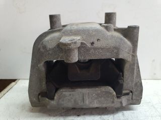 bontott VW GOLF PLUS Motor Tartó Bak (Fém)