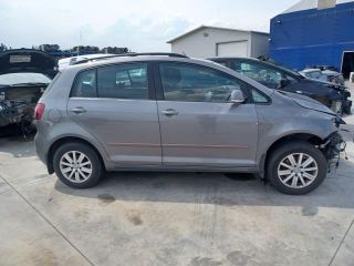 bontott VW GOLF PLUS Motor Tartó Bak Jobb