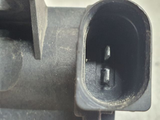 bontott VW GOLF PLUS Turbó Vákum Szelep