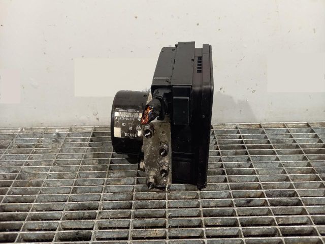 bontott VW GOLF PLUS ABS Kocka