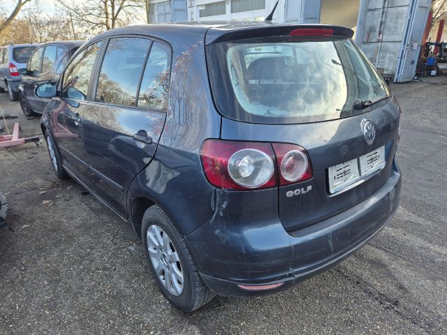 bontott VW GOLF PLUS Bal első Féknyereg Munkahengerrel