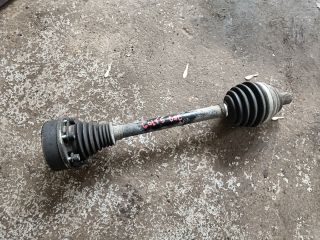 bontott VW GOLF PLUS Bal Féltengely