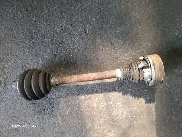 bontott VW GOLF PLUS Bal Féltengely