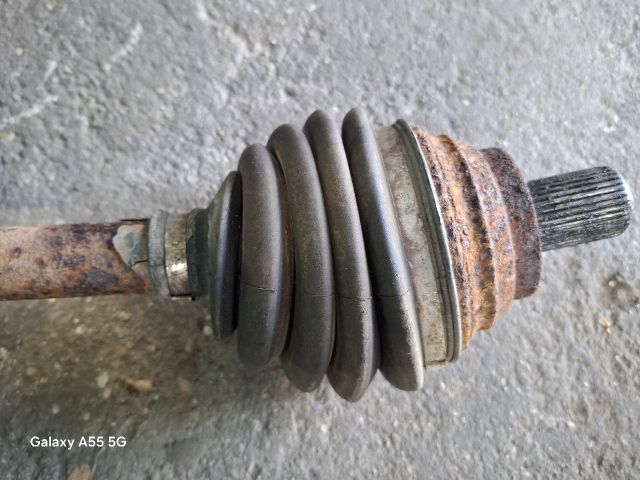 bontott VW GOLF PLUS Bal Féltengely