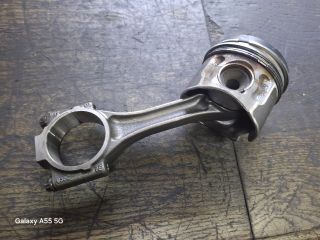 bontott VW GOLF PLUS Dugattyú és Hajtókar