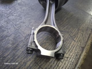 bontott VW GOLF PLUS Dugattyú és Hajtókar